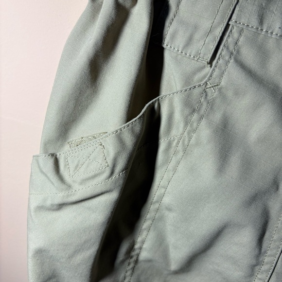 5.11 Tactical Cargo Pants Men’s 32x32 Ripstop Sage Green Khaki Work Outdoor - Picture 8 of 14